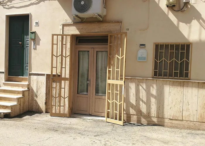 La Signorina Casa